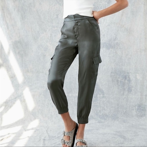ANTHROPOLOGIE Shimmer Cargo Boho Peasant Joggers Pants Olive Green Sz M - Picture 1 of 16